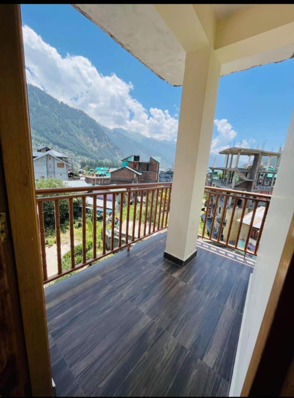 Hotel Hadimba Regency ! Free 4 Wheeler Parking ! Mountain View Rooms ! Near Mall Road Manali Exterior photo